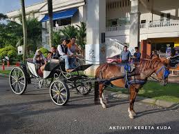 Waktu sekarang yang tepat, zona waktu, perbedaan waktu, waktu matahari terbit / matahari tenggelam, dan fakta kunci untuk kuala lumpur, malaysia. 7 Restoran Berbuka Puasa Mesra Keluarga Makchic Suri