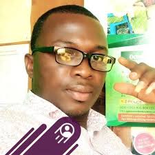 Eugene Baah aka Choirmaster, a former member of the Praye music group has  told Citi Showbiz in an interview that he wishes to join the group again.  Choirmaster and the group who