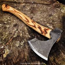 Hache De Forgeron Blacksmith Axe En 2020 Hache Hache Viking Forgeron