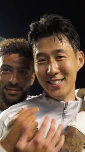 DJ Jenkins (@dj4uofa) • Threads, bày tỏ nhiều hơn