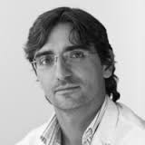 Biographie: Dr. Diego Gonzalez Rivas is a graduate of Santiago de Compostela ...