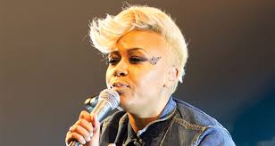 Is she married or dating a new boyfriend? Cut From A Different Cloth The Art Of The Emeli Sande International Magazine Kreol