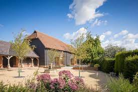 Micklefield Hall Country House And Barn Wedding Venue In Hertfordshire The Wedding Community Barn Wedding Venue Country House Wedding Venues Wedding Venues