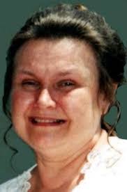 Elizabeth Broadhead's Instagram, Twitter & Facebook