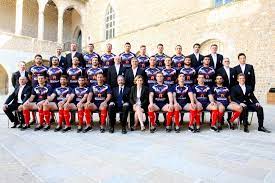 La liste des 34 joueurs pour le 1er rassemblement. Perpignan La Presidente Du Conseil General Hermeline Malherbe A Pose Avec L Equipe De France De Rugby A Xiii Ouillade Eu