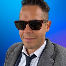 Dr. Sean Pauzauskie recently gave an expert scope