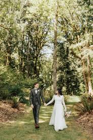 Twilight weddings at armathwaite hall are a truly unique way for couples to celebrate the beginning of the next chapter in their life together in a sophisticated and memorable way. Twilight Forest Wedding Seattle Washington Rachel Syrisko Photography Rachelsyrisko Com