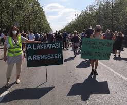 # tüntetés, # fudan egyetem, # diákváros, # jámbor andrás. G S3yhvi6pok4m