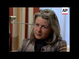 Elisabeth fritzl's father trapped her in her family's basement for decades. Ap Interview With Court Appointed Psychiatric Expert In Fritzl Case Youtube