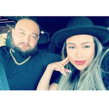 As seen below, wwe star bray wyatt has gone public with his relationship with wwe ring announcer jojo offerman. Wwe Superstar Bray Wyatt Windham Rotunda Out With His Girlfriend Wwe Ring Announcer Joseann Offerman Windham And Jojo Wwe Couples Bray Wyatt Wwe Superstars