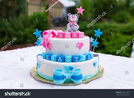 Cake wars is an american reality competition series that was first broadcast on june 29, 2015, aired on the cable tv channel food network, and reran on discovery family. Cake Ideas 1st Birthday Cakes For Baby Boy With Name Novocom Top