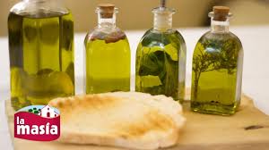 Aceite de Oliva Aromatizado de albahaca, picante, cítrico - YouTube