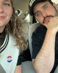 Brianna Gipson's Instagram, Twitter & Facebook