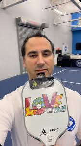 It's almost time 👀 Men's and women's singles coverage kicks off at 11am ET 