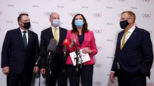 Olympic boss john coates left few in doubt about the power of sport in australian politics as he publicly ordered queensland premier annastacia palaszczuk to attend tokyo's opening ceremony after. 2upfigchxdrjm
