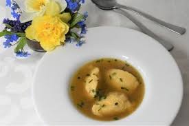 Griessnockerl Mit Parmesan Rezept Griessnockerln Polnische Rezepte Nockerl