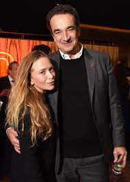 Французский банкир саркози, 49 лет, и ольсен, 32 года, обручились в. Mary Kate Olsen S Estranged Husband Olivier Sarkozy What To Know