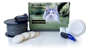 This invisible fence is among the very few designed and marketed for cats weighing 6 lbs and up. Cat Fence Diy Catwatch Hidden Fence Brand Hidden Fence