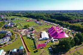 Hoogland — original name in latin hoogland name in other language state code nl continent/city europe/amsterdam longitude 52.1825 latitude 5.37361 altitude 3 population 10587 date 2009 01 06 … Dorpsfeest Hoogland 2019 Zit Er Op Dorpsfeest Hoogland