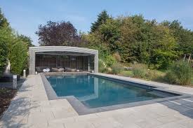 grosszugig uberdachter gartenpool schwimmbad de pool im garten pool pooluberdachung