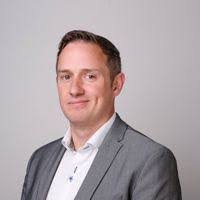 Carl Pender's Instagram, Twitter & Facebook