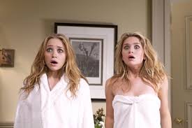 Alyssa and amanda are two little girls who are identical, but complete strangers, that accidentally meet one day. A Definitive List Of Mary Kate And Ashley Olsen S Best Films Vogue Australia