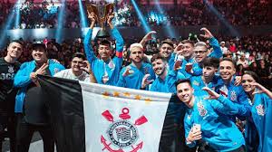 Para mais informações de free fire, acompanhe as redes sociais da garena no facebook, instagram e twitter. Free Fire World Series Esta Es La Edad De Los Ganadores Del Campeonato Mundial 2019