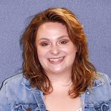 Mackenzie Caron's Instagram, Twitter & Facebook