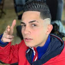 Un corte de cabello elegido de manera correcta logrará transformar el look y estilo a una mujer. Pin Em Mc Hariel