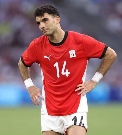 إحصائية احمد سيد زيزو مع منتخب مصر 📊 🔴 43 مباراة مع المنتخب الأول 🇪🇬 🔴  6 مباريات مع المنتخب الأولمبي 🇪🇬 🔴سجل هدفين فقط!
