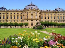 Bitte rechnen sie mit wartezeiten und einschränkungen wie geänderten wegeführungen oder raumschließungen. Residenz Wurzburg Unesco Weltkulturerbe Bayern