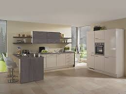 Zum verkauf steht meine mondo hochglanz küche in weiss.kühlschrank, backofen, spülmaschine, intigrite. Nobilia Kuche Flash Magnolia Hochglanz Eur 2 819 00 Picclick De
