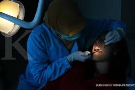 Check spelling or type a new query. 3 Cara Menghilangkan Karang Gigi Secara Alami