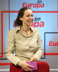 Demandez votre devis gratuit à notre équipe de professionnels ! Cum A InvÄƒÈ›at O Socrul Pe Valerie Ciolos SÄƒ PunÄƒ CeapÄƒ Video Europa Fm