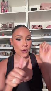 Confronting an Actor at an Influencer Event