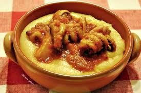 Le seppie in umido sono un secondo piatto ricco di gusto e di sapore facile da preparare ed ideale 4. Seppie In Umido Con Polenta Ricetta Con Il Pesce Ricette Ricette Di Cucina E Cibo