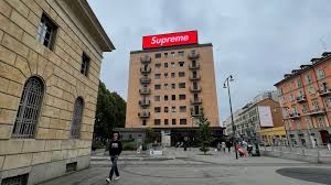 Sean pablo, caleb barnett e tyshawn jones a milano centrale. Jvouhhgim5sjm