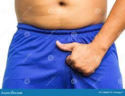 Sirva Sostenerse El Pene En Sus Pantalones Cortos, Mostrando El Pulgar Para  Arriba No Proble Imagen de archivo - Imagen de underwear, pulgar: 118960713