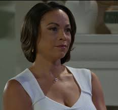 I'm at Nicole's house lol