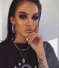 Phoebe Downes (phoebe_downes)