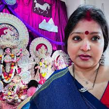 We cannot let our Nabs celebrate her birthday minus  us....long-timers......it's a tradition that's gone