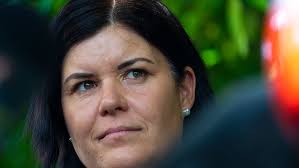 Katherine reports rise in transient visitors since return of Alice Springs  alcohol restrictions