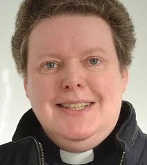 Helen Garton's Instagram, Twitter & Facebook