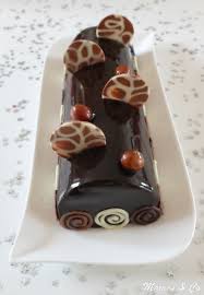 Buche Trois Chocolats Et Croustillant Praline Recette Biscuit De Noel Idee Recette Noel Croustillant Praline