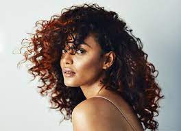 Well, coconut oil has the power to burn fat, bless you with healthy, thick hair, fight off bacteria how exactly should you be using coconut oil to transform your hair? 10 Benefits Of Using Coconut Oil On Hair According To Hairstylists