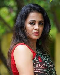 Her eyes outshined the sunset glow. #AnjanaVJ VJ Anjana FC