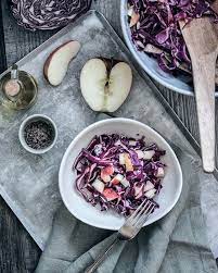 rotkabissalat mit apfeln
