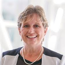 Luann Stevens's Instagram, Twitter & Facebook