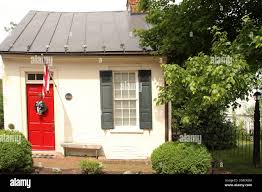 The 200 years old Lloyd Curtis House in Waterford, VA, USA Stock Photo