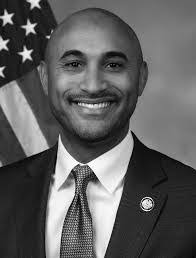 Benjamin Madison's Instagram, Twitter & Facebook